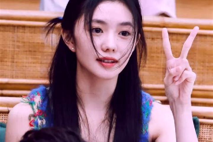 Sage, 30 — Escort in Haocun, China