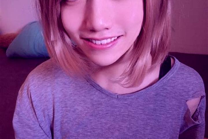 Sage, 31, a platinum blonde brown-eyed mixed companion based in Jubbega. Offering OWO, Tantra, Domination. Available for incall and outcall, overnight bookin...