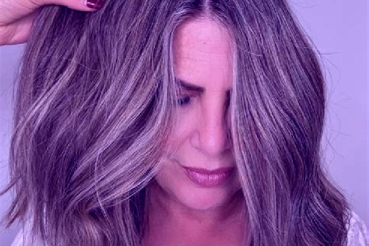 Sage, 33, a dark blonde grey-eyed mixed companion based in Saillenard. Offering Duos, Couples, Dinner Date, Roleplay, Domination. Available for incall and ou...