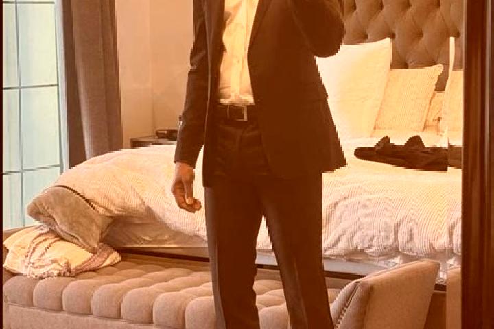 Sage, 34, a black dark-eyed ebony companion based in Papakura. Offering Roleplay, Tantra, OWO. Available for incall and outcall, overnight bookings available.