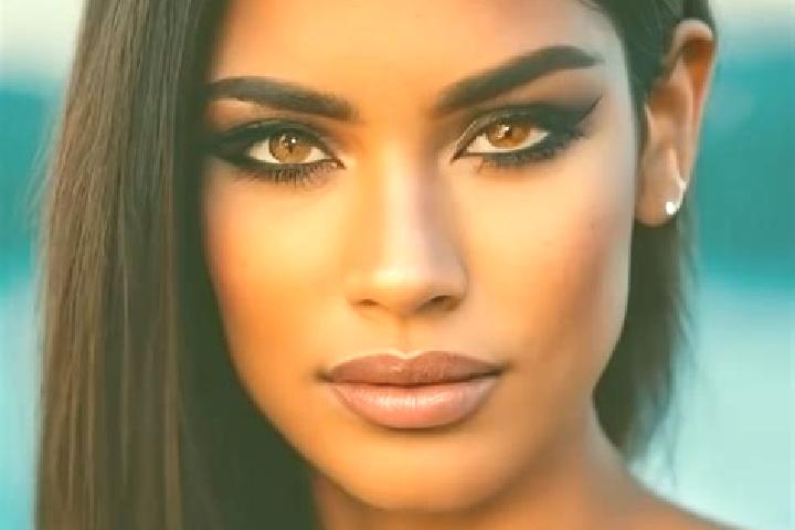 Sage, 35, a black brown-eyed latina companion based in Luncusoara. Offering Tantra, Couples, Striptease, Roleplay. Available for incall and outcall, overnigh...