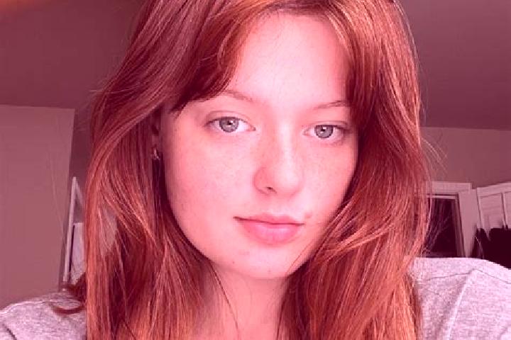 Sage, 35, a red green-eyed ebony companion based in Milan. Offering CIM, OWO, Striptease, Erotic Massage, Deep French Kissing. Available for incall and outca...