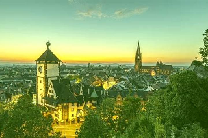 Sage, 35 — Escort in Freyburg, Germany