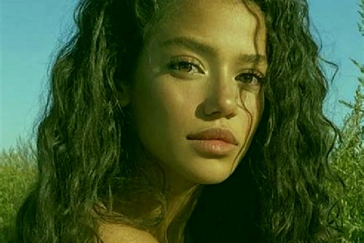Sage, 36, a black blue-eyed latina companion based in Sulkowice. Offering Duos, Tantra, CIM, Erotic Massage, OWO. Available for incall and outcall, overnight...