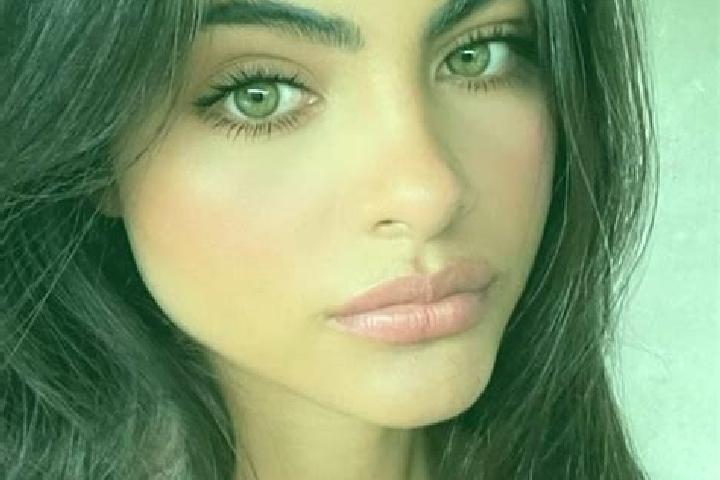 Sage, 36, a brunette amber-eyed middle eastern companion based in Tong an. Offering Fetish, Duos, A-Level. Available for incall and outcall, overnight bookin...