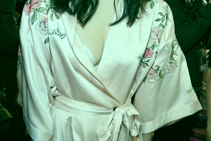 Sage, 36 — Escort in Lanxia, China