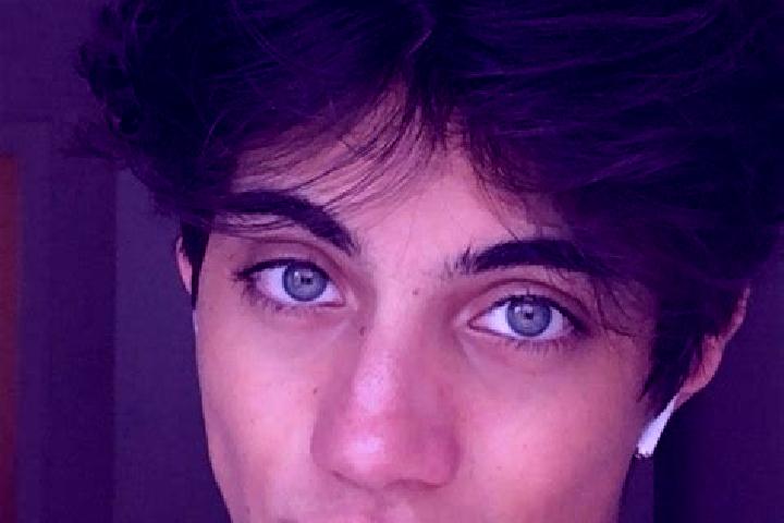 Sage, 37, a chestnut grey-eyed caucasian companion based in Torre de Miguel Sesmero. Offering Domination, Erotic Massage, Prostate Massage. Available for inc...