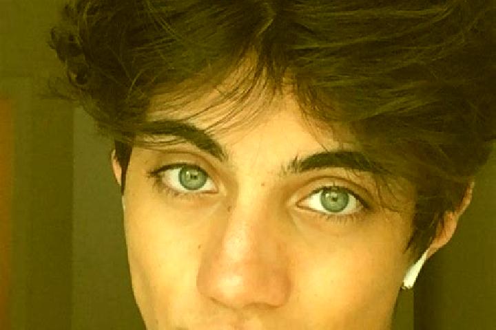 Sage, 37, a chestnut grey-eyed caucasian companion based in Tortona. Offering Dinner Date, Couples, Duos. Available for incall and outcall, overnight booking...