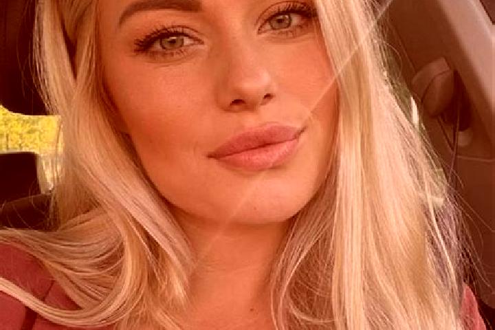 Sage, 38, a blonde hazel-eyed slavic companion based in Santiago Tepitongo. Offering Dinner Date, BDSM, CIM. Available for incall and outcall, overnight book...