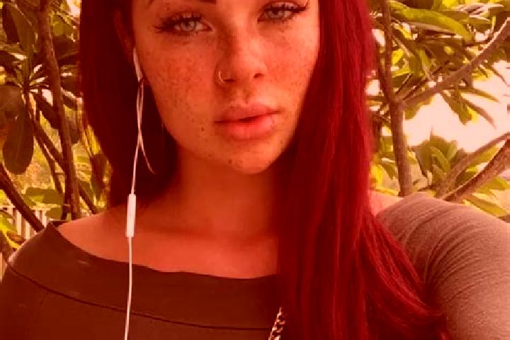 Sage, 38, a red green-eyed caucasian companion based in Sao Mamede de Infesta. Offering Girlfriend Experience, Deep French Kissing, Travel Companion, Stripte...