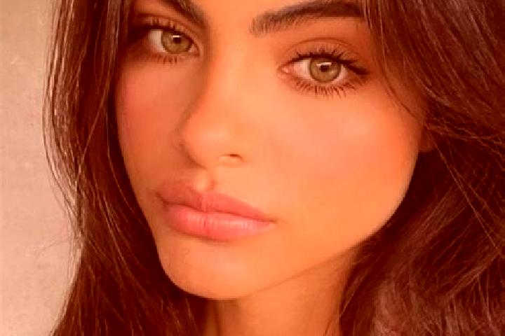 Scarlett, 20, a chestnut green-eyed indian companion based in Yozgat. Offering OWO, Deep French Kissing, A-Level, Domination, Tantra. Available for incall an...
