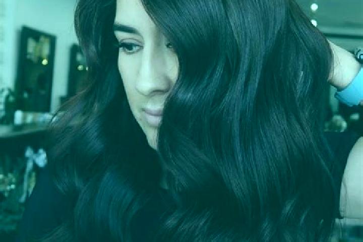 Scarlett, 21, a auburn dark-eyed mixed companion based in Aravakkurichchi. Offering Massage, Dinner Date, GFE. Available for incall and outcall, day and even...