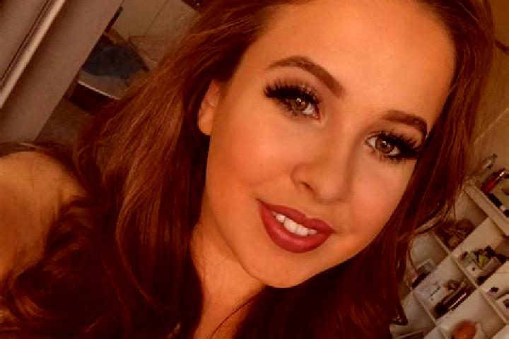 Scarlett, 21, a red blue-eyed caribbean companion based in Shahrak-e Salman Farsi. Offering Travel Companion, Duos, Couples, A-Level. Available for incall an...