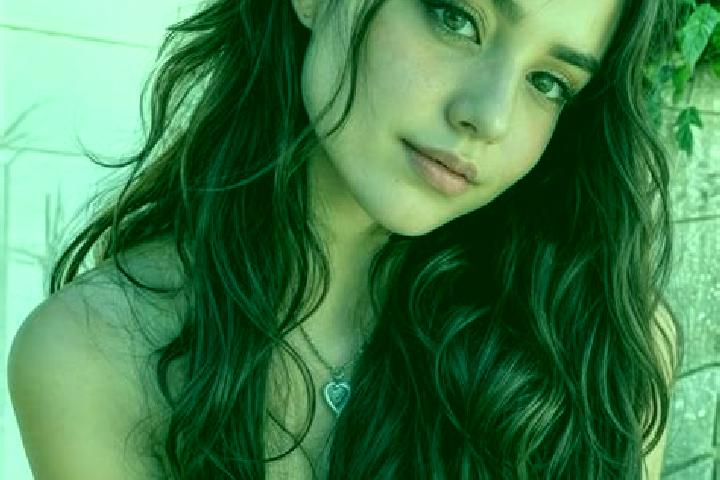 Scarlett, 21, a red hazel-eyed middle eastern companion based in Petrileni. Offering Deep French Kissing, BDSM, Domination. Available for incall and outcall,...