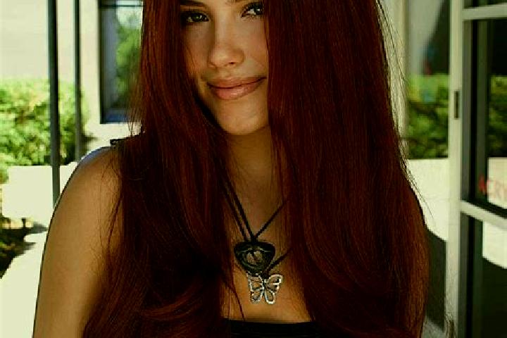 Scarlett, 22, a auburn dark-eyed latina companion based in Vomero. Offering A-Level, Deep French Kissing, 69. Available for incall and outcall, overnight boo...