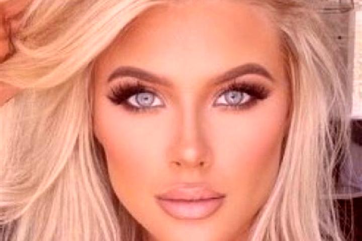 Scarlett, 22, a platinum blonde hazel-eyed slavic companion based in Challabamba. Offering Prostate Massage, Couples, Dinner Date, Roleplay. Available for in...
