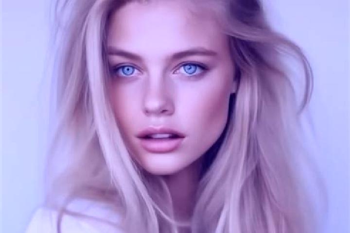 Scarlett, 23, a dark blonde amber-eyed slavic companion based in Nanjiang. Offering Erotic Massage, Massage, Tantra. Available for incall and outcall, overni...