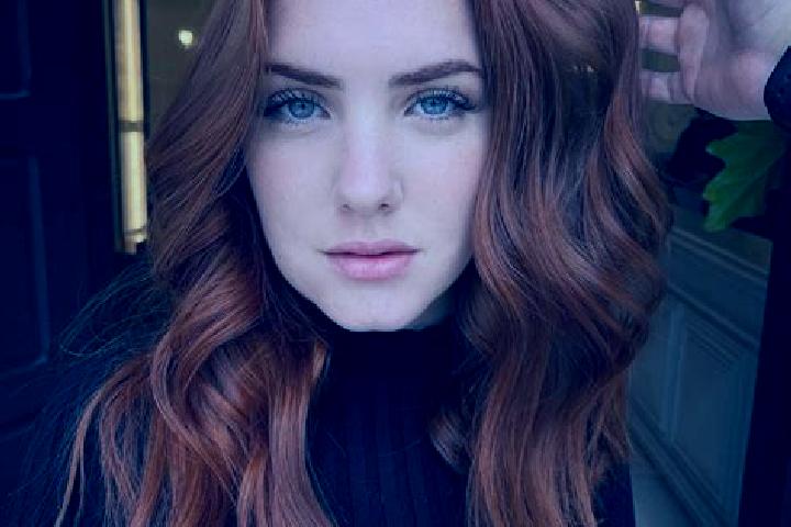 Scarlett, 24, a auburn blue-eyed middle eastern companion based in Villaggio Argentina. Offering CIM, Deep French Kissing, Tantra, Erotic Massage, Overnight....