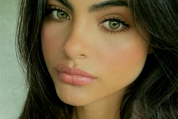 Scarlett, 24, a black green-eyed caucasian companion based in Wudalianchi. Offering GFE, BDSM, Travel Companion, Girlfriend Experience, 69. Available for inc...