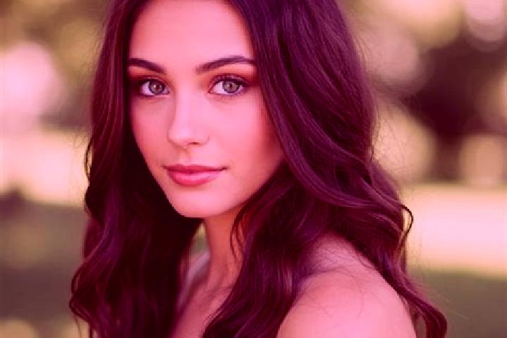 Scarlett, 24, a black hazel-eyed latina companion based in Jubbega. Offering Dinner Date, A-Level, Massage. Available for incall and outcall, overnight booki...