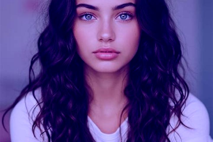 Scarlett, 24, a dark blonde amber-eyed mediterranean companion based in Tuba Zangariya. Offering 69, Roleplay, Party Girl, Duos. Available for incall and out...