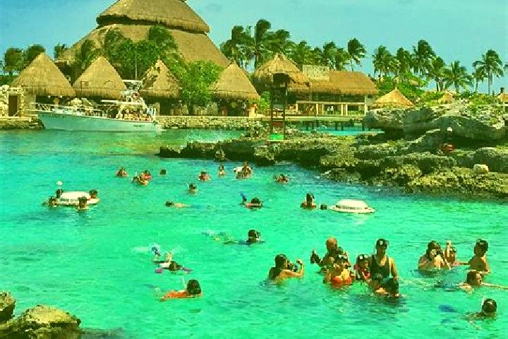 Scarlett, 24 — Escort in Quintana Roo, Mexico