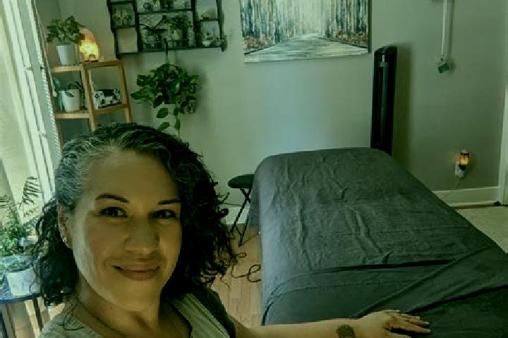 Scarlett, 25, a auburn dark-eyed latina companion based in Bunker Hill Village. Offering A-Level, GFE, Massage, Erotic Massage. Available for incall and outc...