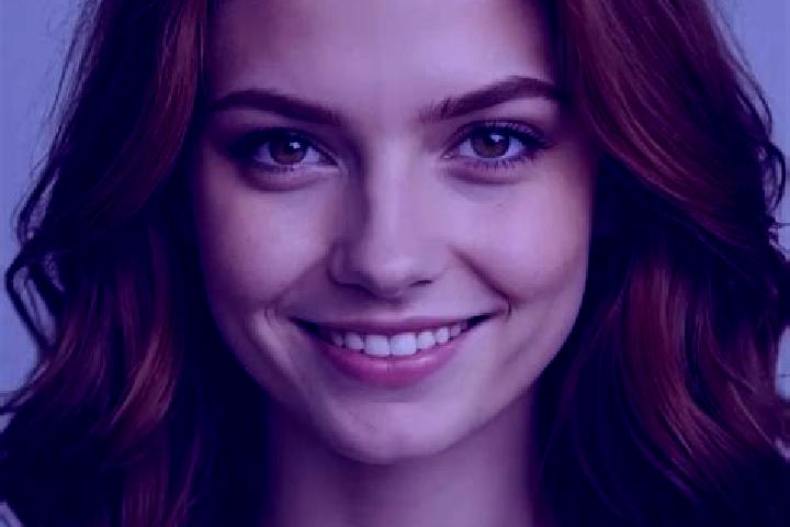 Scarlett, 25, a auburn hazel-eyed european companion based in Dura al Qar . Offering Overnight, Massage. Available for incall and outcall, day and evening da...