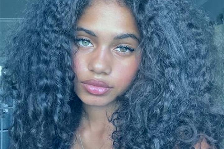 Scarlett, 25, a black blue-eyed ebony companion based in Mylove. Offering Girlfriend Experience, 69, Erotic Massage. Available for incall and outcall, day an...