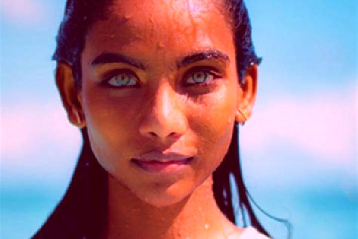 Scarlett, 26, a chestnut blue-eyed indian companion based in Roermond. Offering CIM, GFE, Duos, OWO, 69. Available for incall and outcall, day and evening da...