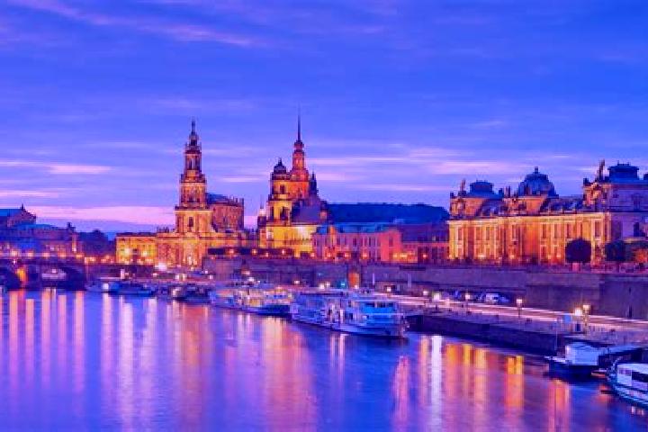 Scarlett, 26 — Escort in Pretzsch, Germany