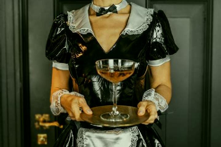 Scarlett, 27, a auburn brown-eyed european companion based in Tamugan. Offering Couples, Travel Companion, BDSM, Striptease. Available for incall and outcall...