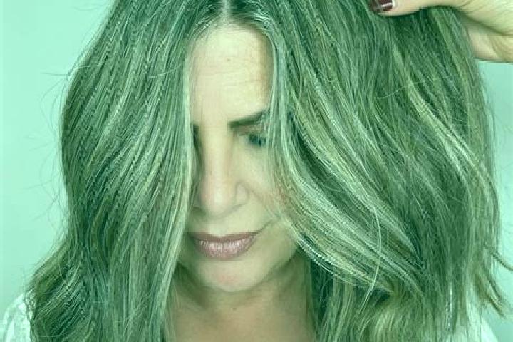 Scarlett, 27, a dark blonde grey-eyed latina companion based in Qiaogu. Offering Tantra, OWO, Massage. Available for incall and outcall, day and evening dates.