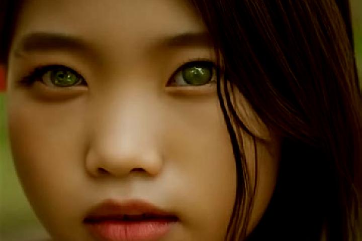 Scarlett, 27, a platinum blonde green-eyed asian companion based in Sanpetru de Campie. Offering Prostate Massage, Travel Companion, Roleplay, 69. Available ...