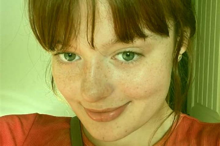 Scarlett, 27, a red blue-eyed caribbean companion based in Koemuerlue. Offering OWO, BDSM. Available for incall and outcall, day and evening dates.