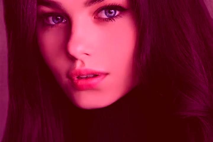 Scarlett, 28, a black amber-eyed slavic companion based in Irricana. Offering Dinner Date, Massage. Available for incall and outcall, day and evening dates.