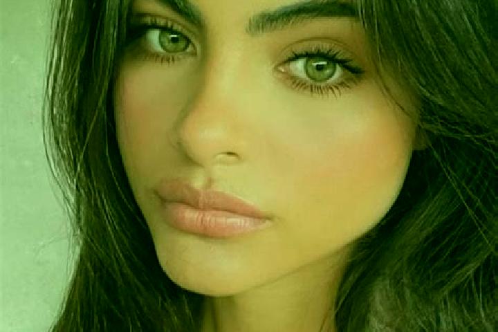 Scarlett, 29, a brunette green-eyed caucasian companion based in Caudiel. Offering Tantra, Travel Companion, Domination. Available for incall and outcall, ov...