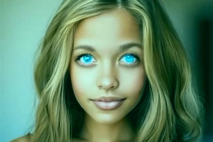 Scarlett, 29, a chestnut blue-eyed mixed companion based in Kazimpasa. Offering 69, Duos. Available for incall and outcall, day and evening dates.