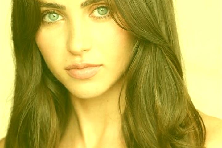 Scarlett, 29, a chestnut brown-eyed caribbean companion based in Higuera la Real. Offering Fetish, Girlfriend Experience, OWO. Available for incall and outca...