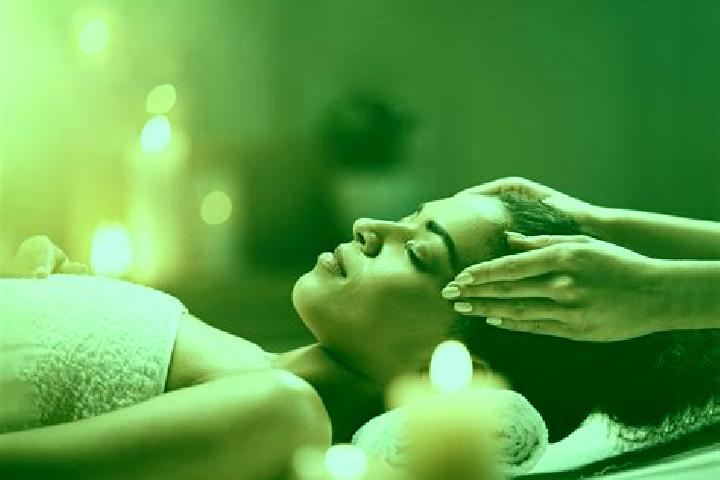 Scarlett, 29, a dark blonde green-eyed indian companion based in See. Offering Roleplay, A-Level, Prostate Massage, Massage. Available for incall and outcall...