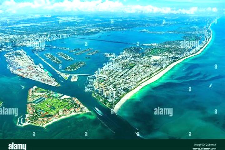 Scarlett, 29 — Escort in Biscayne Park, United States