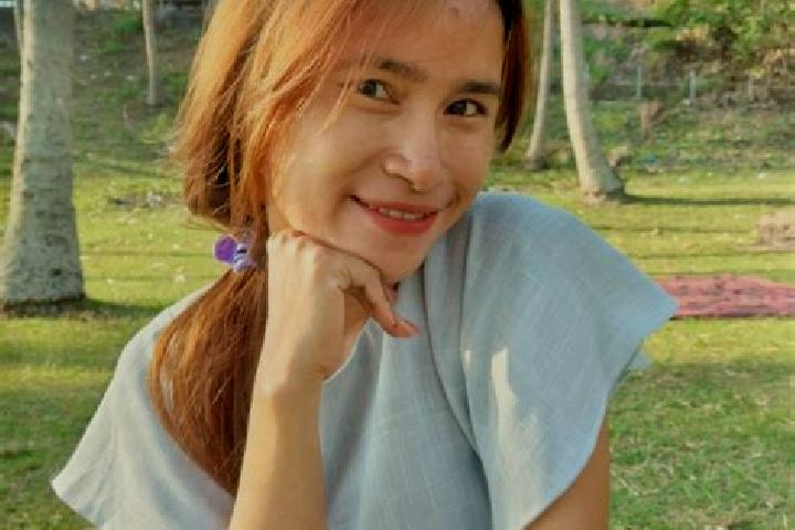 Scarlett, 29 — Escort in Nefoneut, Indonesia