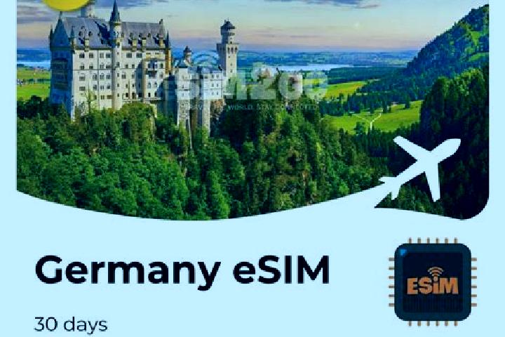 Scarlett, 30 — Escort in Eppelheim, Germany