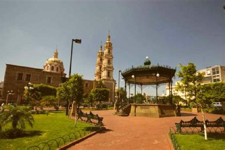 Scarlett, 30 — Escort in San Pedro Tepetitlan, Mexico