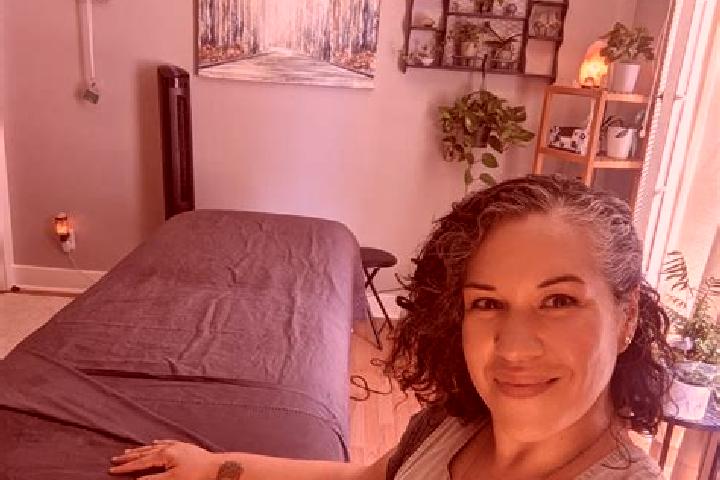 Scarlett, 31, a black dark-eyed mediterranean companion based in San Pedro de Gaillos. Offering Tantra, Erotic Massage, Duos. Available for incall and outcal...