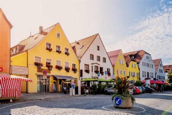 Scarlett, 31 — Escort in Berg bei Neumarkt in der Oberpfalz, Germany