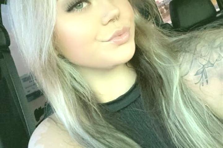 Scarlett, 31 — Escort in Macey, France