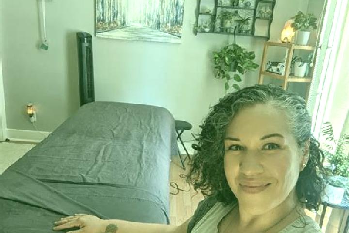 Scarlett, 32, a black grey-eyed latina companion based in Omissy. Offering Couples, Massage, Travel Companion, Duos, Dinner Date. Available for incall and ou...