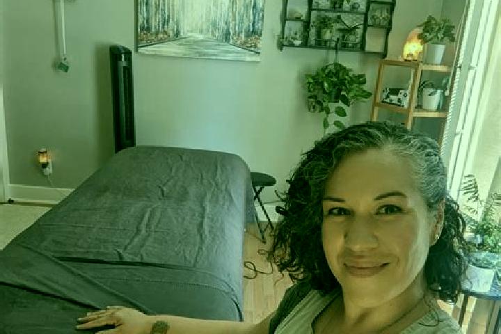 Scarlett, 32, a dark blonde dark-eyed european companion based in Wintersville. Offering Prostate Massage, A-Level, Domination, Erotic Massage. Available for...
