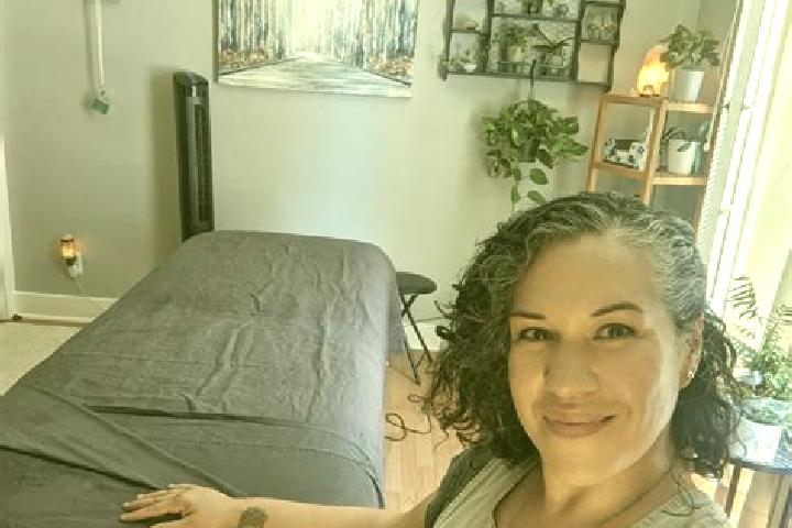 Scarlett, 33, a black brown-eyed slavic companion based in Nana Candundo. Offering Tantra, Massage, Couples, Domination, Erotic Massage. Available for incall...
